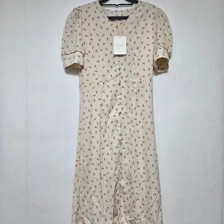 [SOLD OUT] (택o/새상품) 미니로즈패턴 퍼프소매 원피스