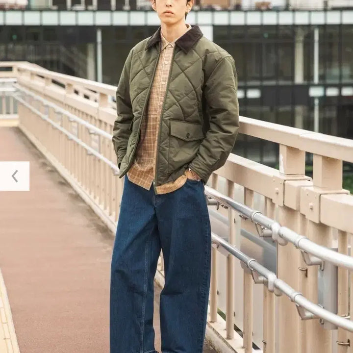 [BUNJANG] 한정판. JW앤더슨 X 유니클로 오버핏 블루진 청바지 / 한정판. JW앤더슨 X 유니클로 오버핏 블루진 청바지