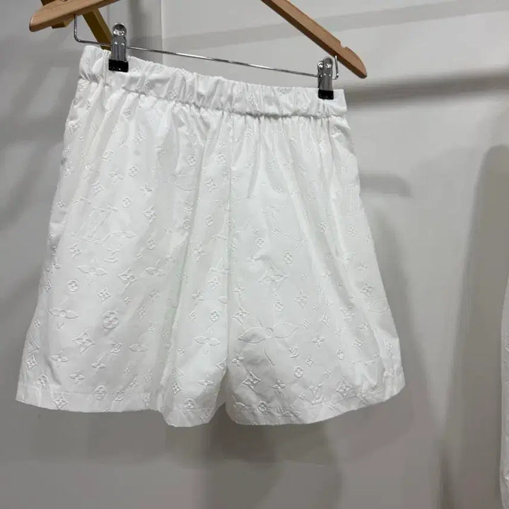 [SOLD OUT] 여성 화이트 자켓 + 바지세트