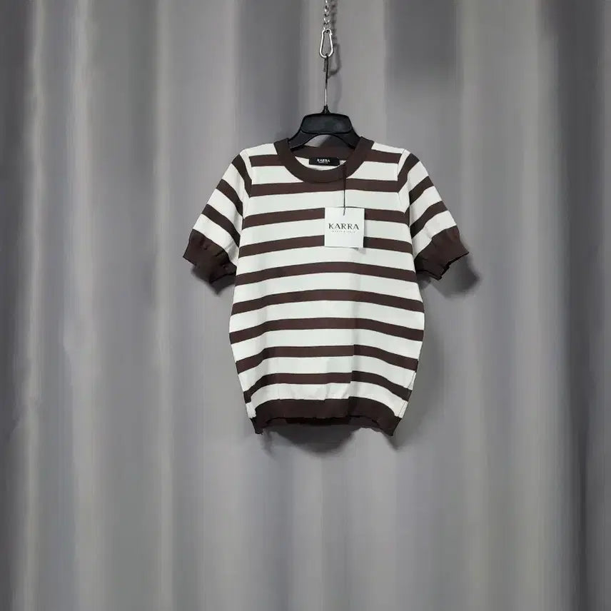 [SOLD OUT] KARRA 카라 스트라이프 니트(새상품)
