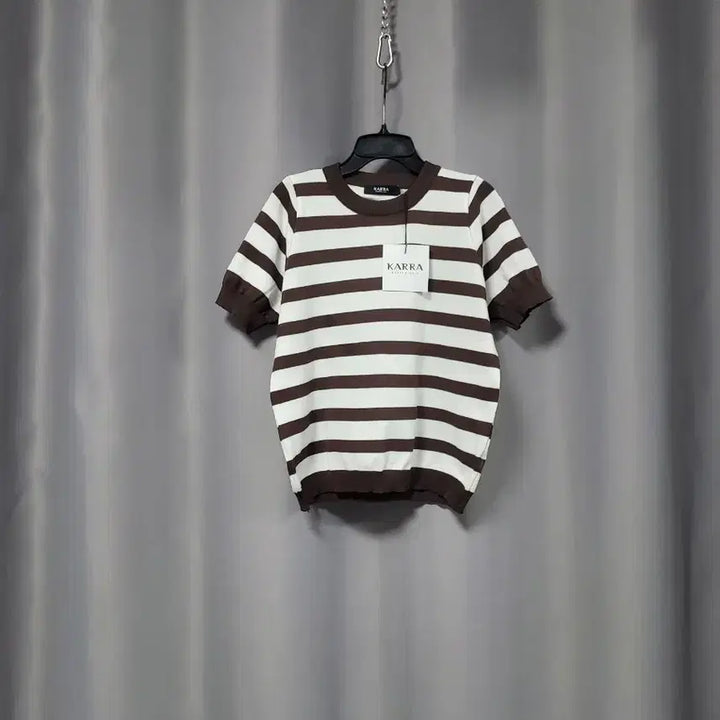 [SOLD OUT] KARRA 카라 스트라이프 니트(새상품)