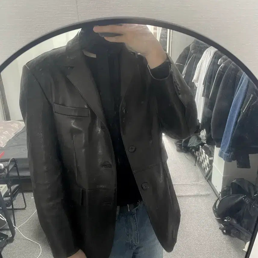[BUNJANG] 토니웩 배지터블 램 레더 블레이저 / 토니웩 배지터블 램 레더 블레이저