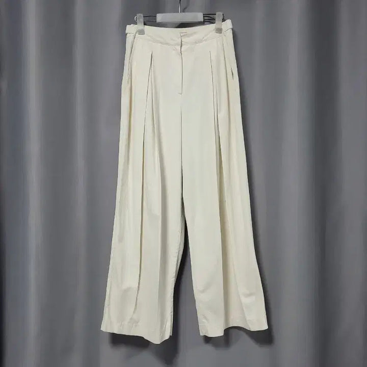 [SOLD OUT] 옆 버클 와이드 면 슬랙스