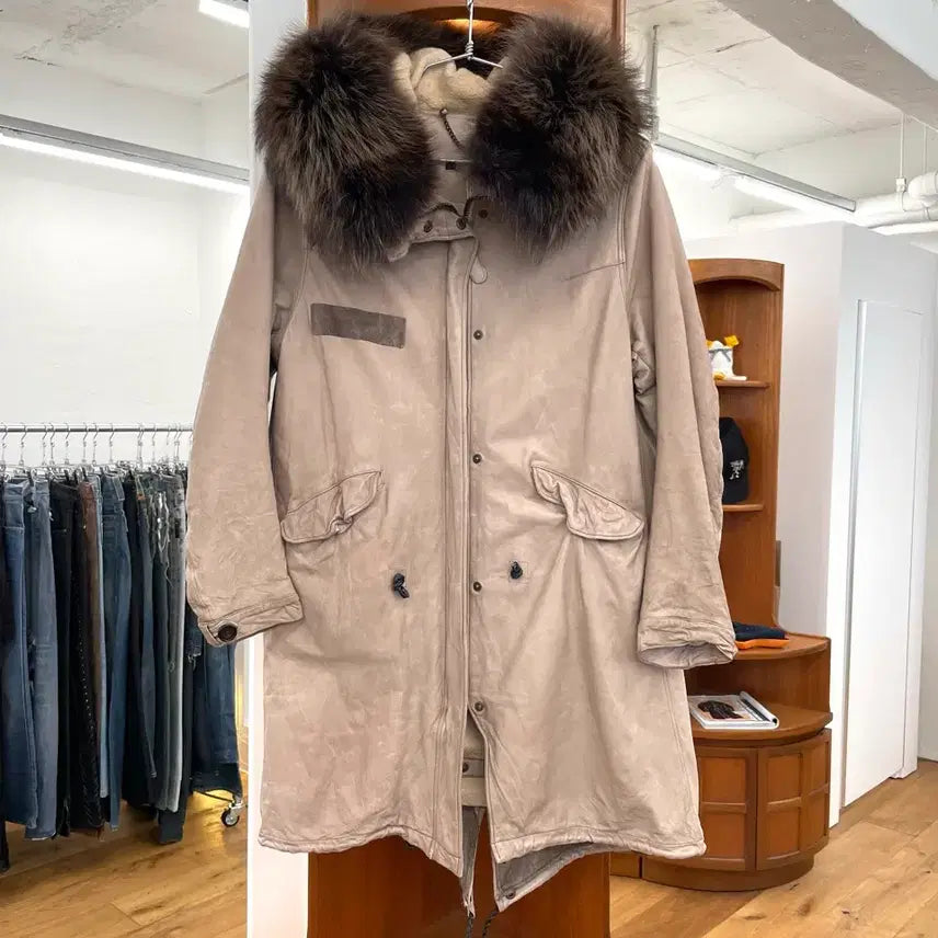 [BUNJANG] sisii Leather Fishtail Parka / sisii 레더 피쉬테일 파카