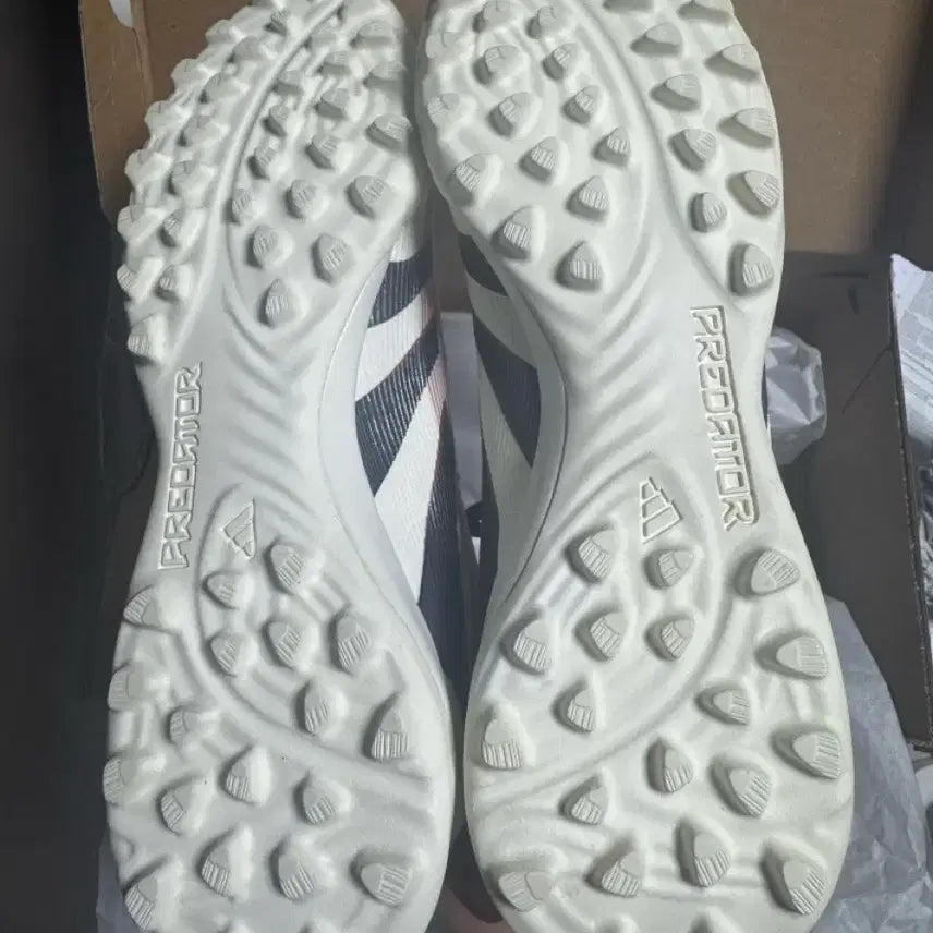 [BUNJANG] Adidas Predator TF Soccer Shoes / [255]아디다스 프레데터 tf