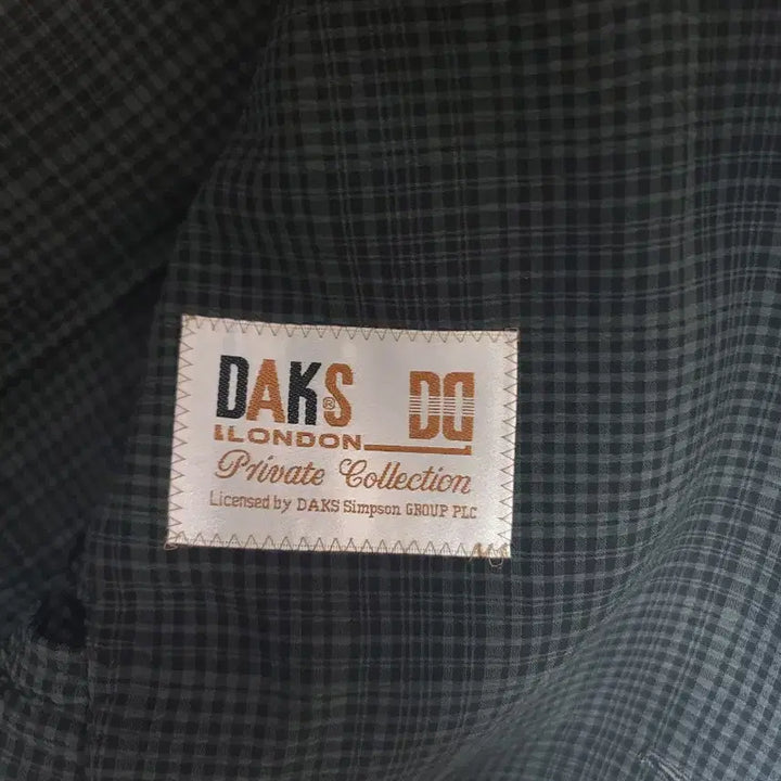 [SOLD OUT] 닥스 체크 블레이저 자켓 100