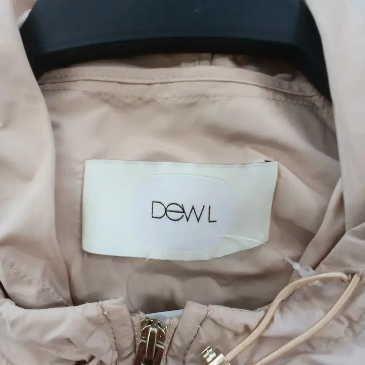 [SOLD OUT] DEWL 듀엘 핑크색 후드 바람막이