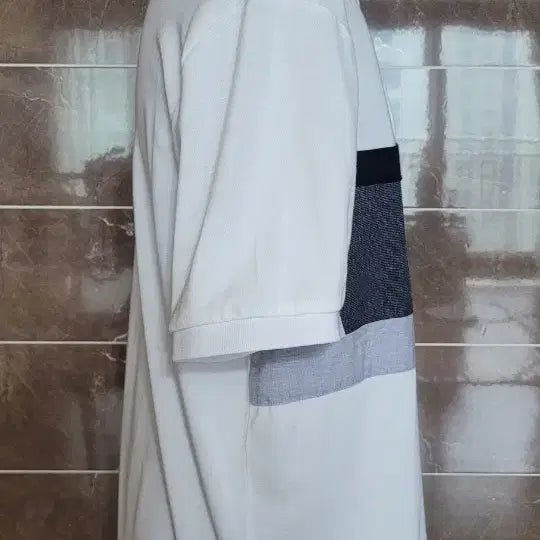 [BUNJANG] Project M White Contrast Collar T-shirt / (남성105사이즈)프로젝트엠 화이트 배색 카라티