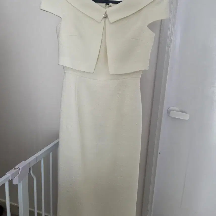 [SOLD OUT] 플로움 Magnolia Dress 크림 S