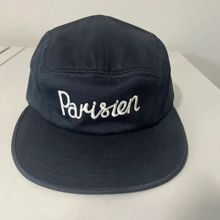 [SOLD OUT] 메종키츠네 파리지앵 캠프캡 네이비