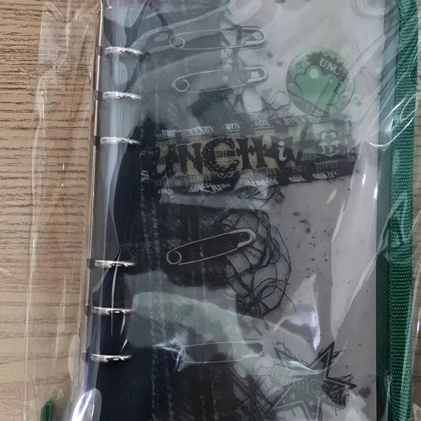 [SOLD OUT] 언차일드 공방 바인더 양도