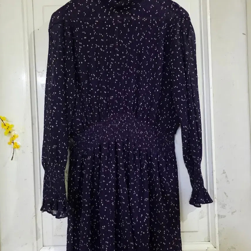 [BUNJANG] Zara Pleated Mini Dress / 봄   자라 플리츠 스판  미니 원피스  사이즈 30 가슴단면 54
