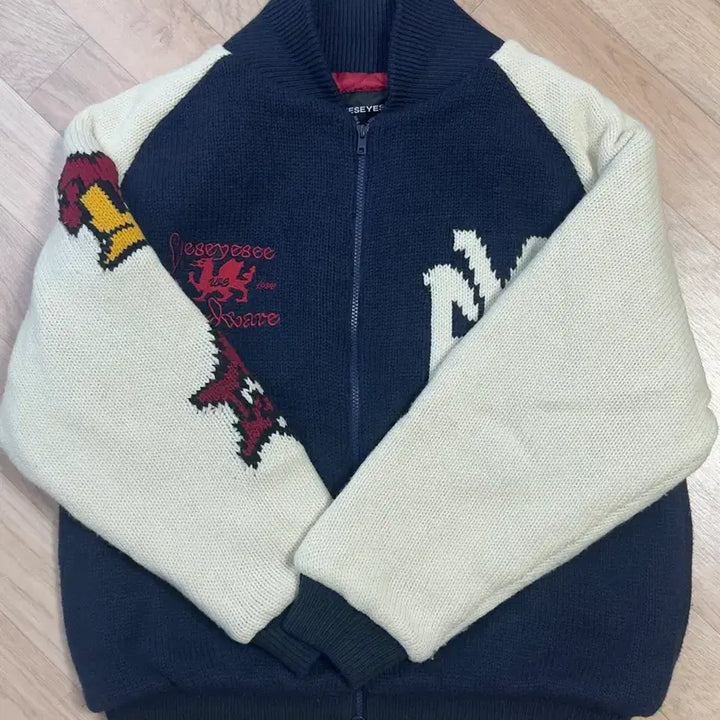 [BUNJANG] YESSEESEOE Raglan Knit Varsity Jacket Navy L / 예스아이씨 래글런 니트 바시티 재킷 네이비 L