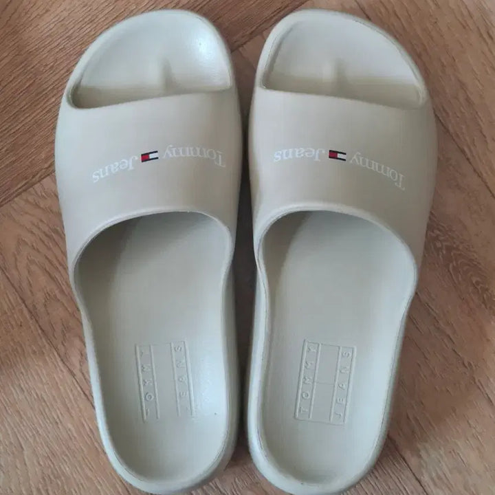 [BUNJANG] Tommy Hilfiger Platform Wedge Slippers / 타미힐피거 키높이 통굽 슬리퍼 37-38