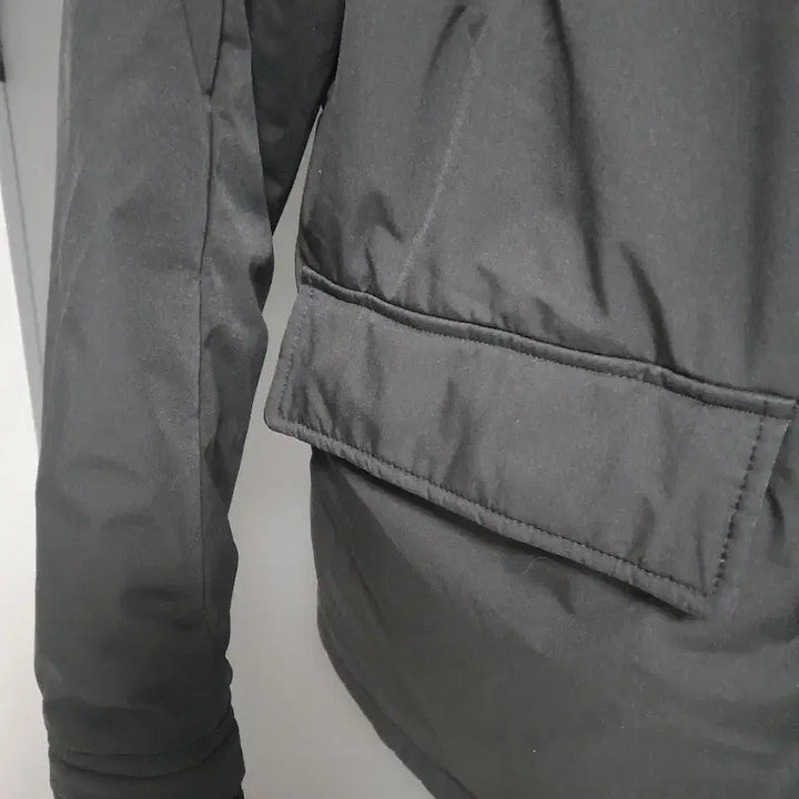 [BUNJANG] Emporio Armani Lightweight Padded Jacket / 명품의 품격, 엠포리오 아르마니 정품 경량 패딩 /105~11