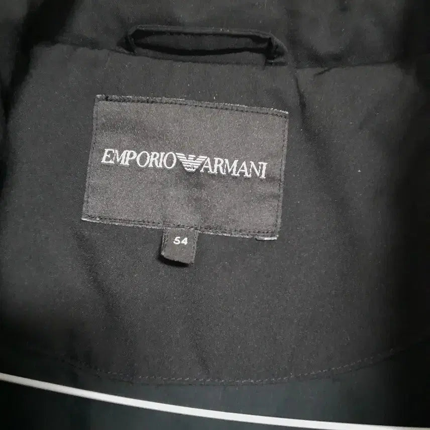 [BUNJANG] Emporio Armani Lightweight Padded Jacket / 명품의 품격, 엠포리오 아르마니 정품 경량 패딩 /105~11