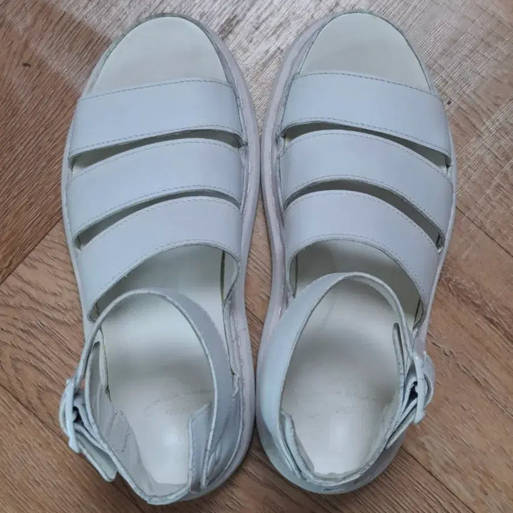 [BUNJANG] Dr. Martens Clarissa Sandal / 닥터마틴 클라리사 샌들 38