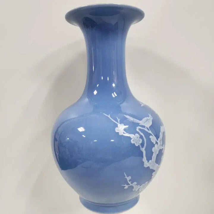 [BUNJANG] Qing Dynasty Celadon Porcelain Vase with Magpie and Plum Blossom Motif / 중국도자기                   청건륭 청지분채 매화문 병