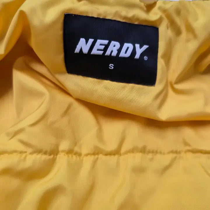 [BUNJANG] NERDY Satin Lightweight Jacket / 널디 NERDY 새틴 항공?경량 자켓