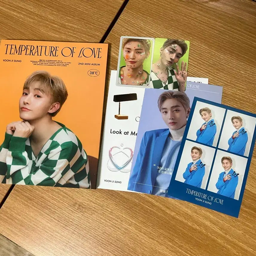 [BUNJANG] Yoon Jisung Album / 윤지성 앨범