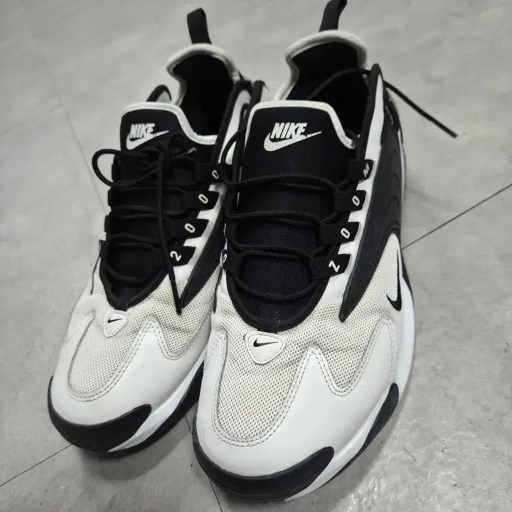 [BUNJANG] Nike Zoom 2K "Oreo" Sneakers / 나이키 줌 2K  오레오 운동화  280