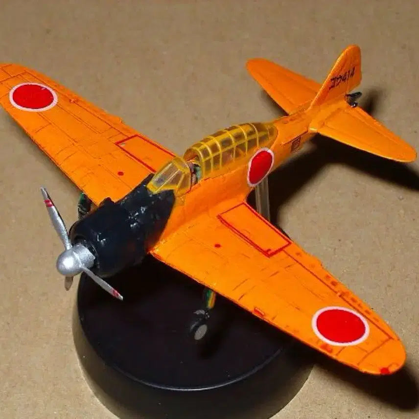 [BUNJANG] Takara 1/144 A6M2 제로-트레이너 / Takara 1/144 A6M2 제로-트레이너