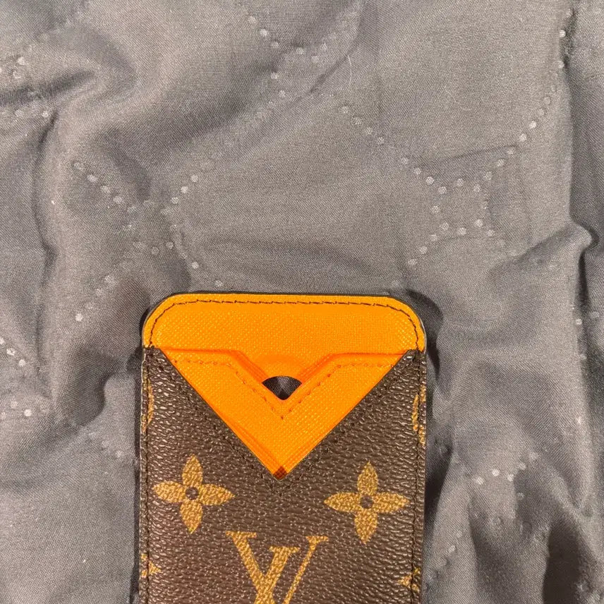 [BUNJANG] Louis Vuitton Monogram MagSafe Card Wallet Brown / 루이비통 맥세이프 카드지갑 모노그램 브라운