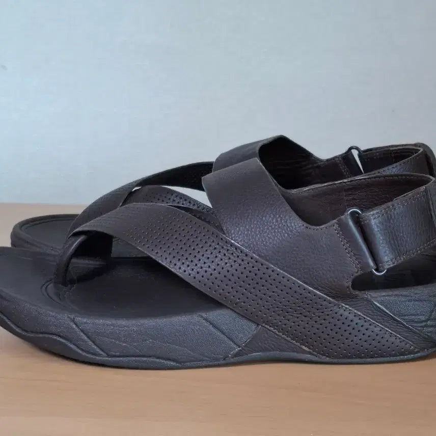 [BUNJANG] Fitflop Leather Sandals / 핏플랍 280 가죽 샌들