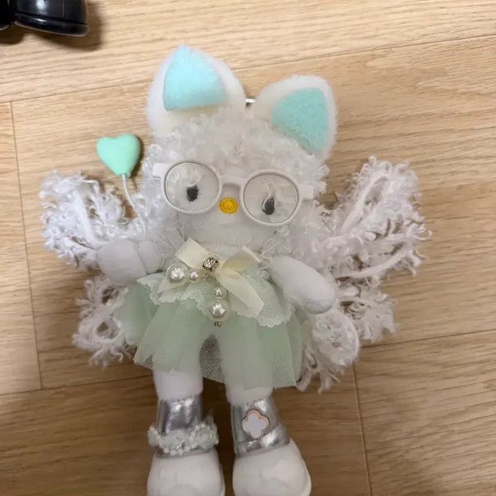[BUNJANG] Long-Legged Kitty Plush Keychain / 롱다리키티
