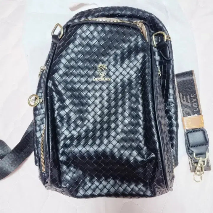 [SOLD OUT] 여성 가죽가방 백팩겸용크로스 새제품