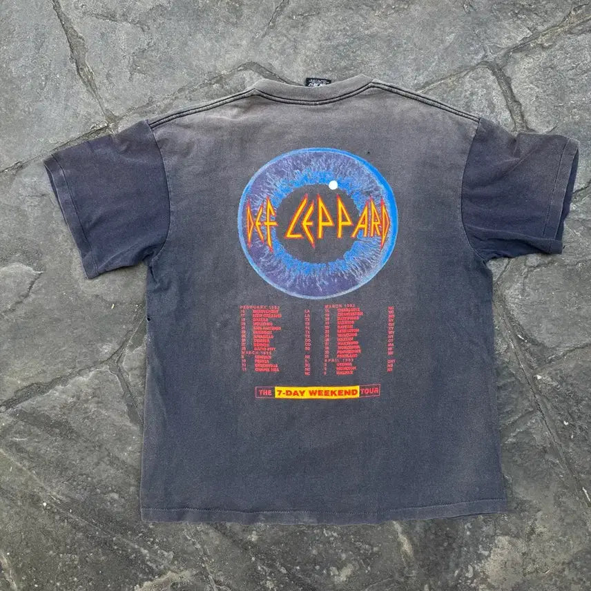 [SOLD OUT] 90s 데프레파드 투어 밴드 티셔츠