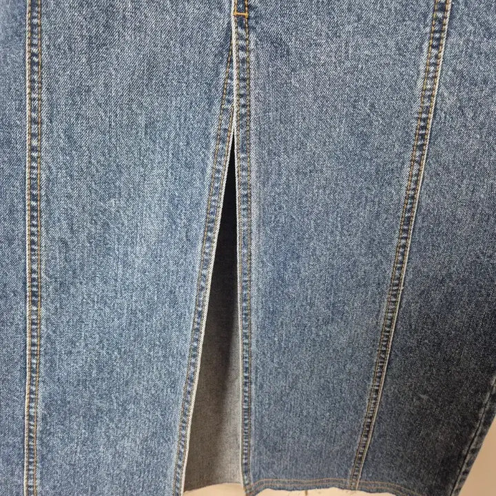 [BUNJANG] Rave Denim Midi Skirt / 레이브 데님 롱 스커트 Denim Midi Skirt in Blue