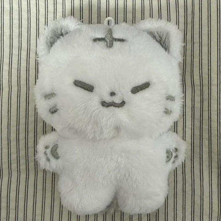 [BUNJANG] SEVENTEEN Hoshi Hoshii Plush Doll / 세븐틴 호시 인형 호찌 양도
