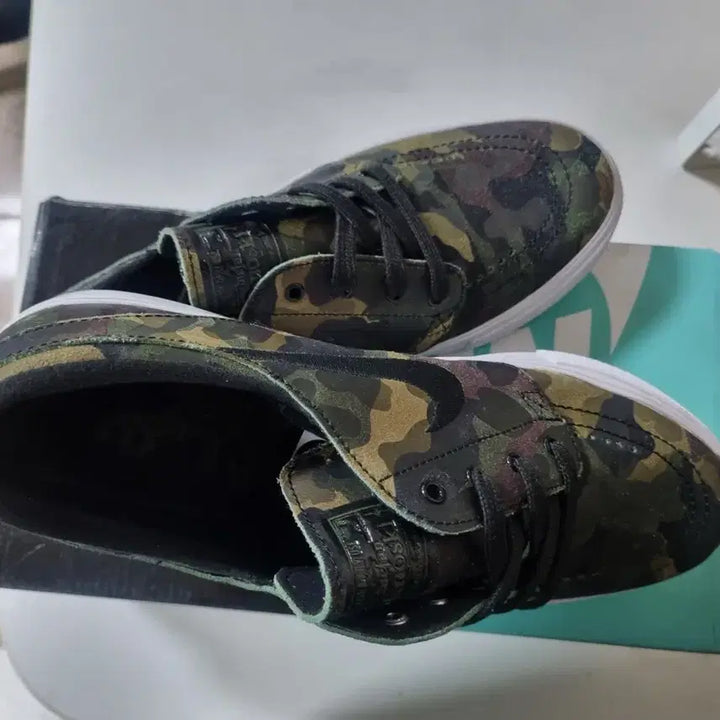 [BUNJANG] Nike SB Zoom Stefan Janoski Camo OG / 나이키 SB 줌 스테판 야노스키 카모 OG 260