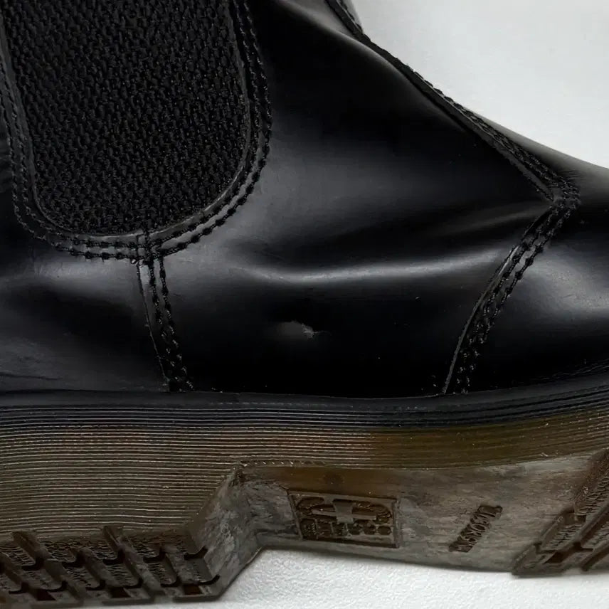 [BUNJANG] Dr. Martens 2976 Chelsea Boots Black / 닥터마틴 2976 첼시부츠 블랙 UK8 (270)