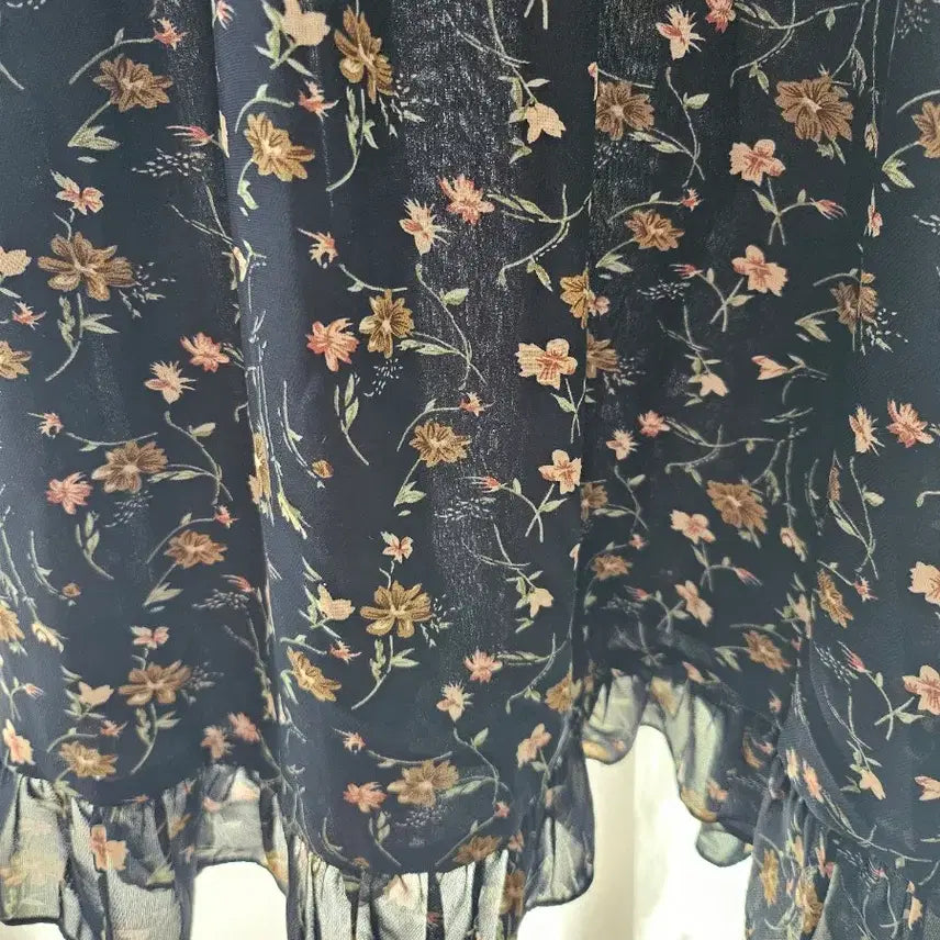 [BUNJANG] Olive Des Olive Floral Print Bundle Set / 올리브데올리브 꽃무늬  원피스&amp;ID잔꽃무니 롱원피스 일괄