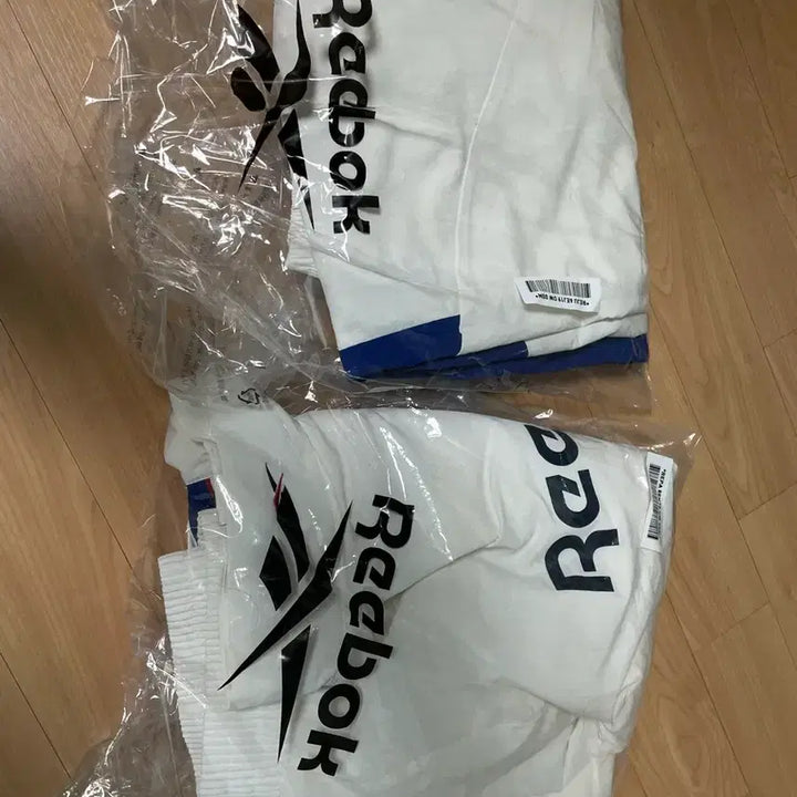 [BUNJANG] Reebok Legend 2-way Warm-up Pants / 리복 레전드 2way 웜업 팬츠