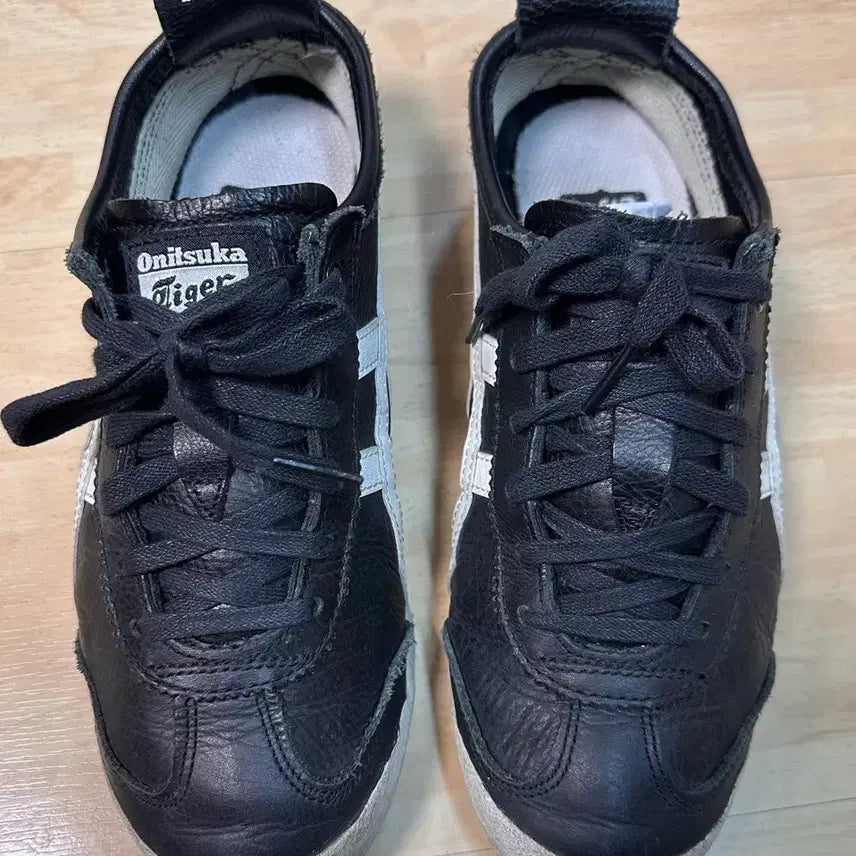 [BUNJANG] Onitsuka Tiger Mexico 66 Black-White Sneakers / 오니츠카타이거 멕시코66 블랙-화이트 230