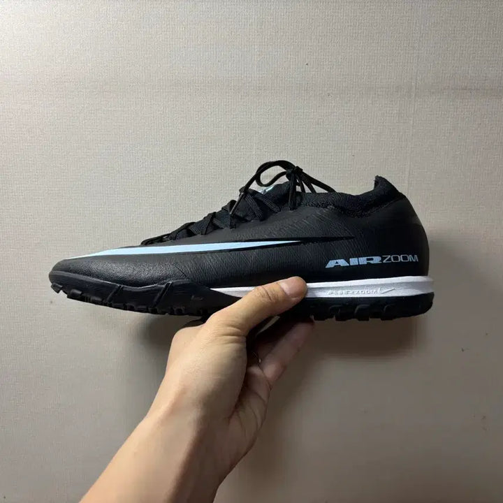[SOLD OUT] [270] 나이키 줌 베이퍼 16 프로 TF 풋살화