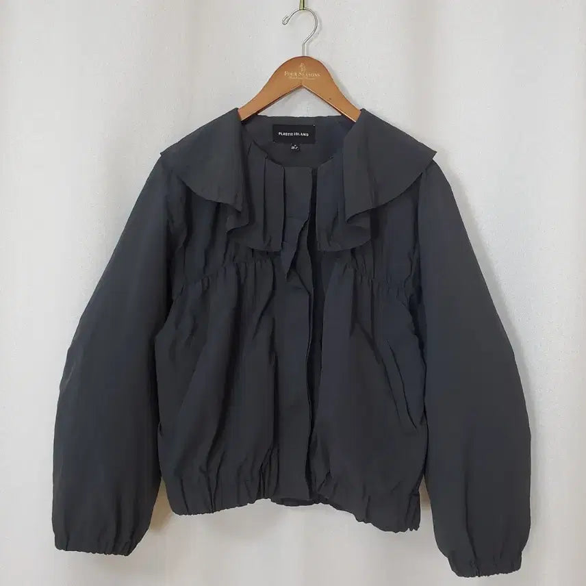 [BUNJANG] Plastic Island Frill Bomber Fit Outer M / 플라스틱아일랜드 프릴 봄버핏 아우터 M