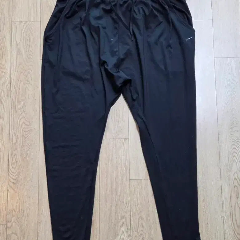 [BUNJANG] Nike Spring/Summer Training Pants - Size M / 미사용 나이키 트레이닝 봄여름 긴바지 M사이즈 (30정도) (줄자사진
