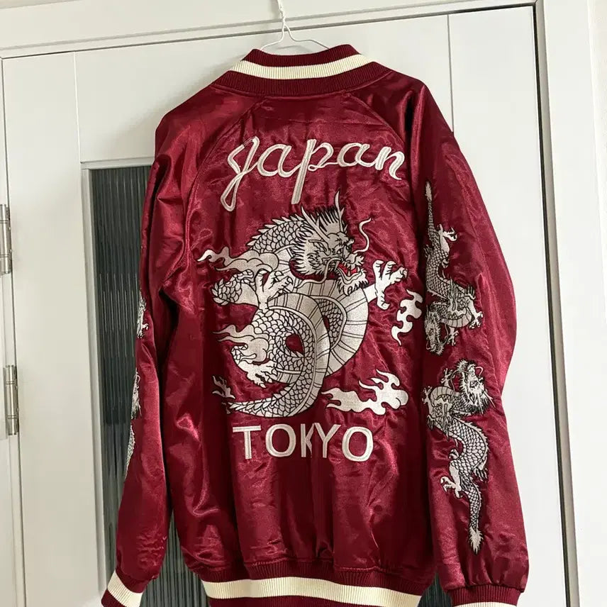 [BUNJANG] Royals Vintage Sukajan / 로얄즈 빈티지 스카잔