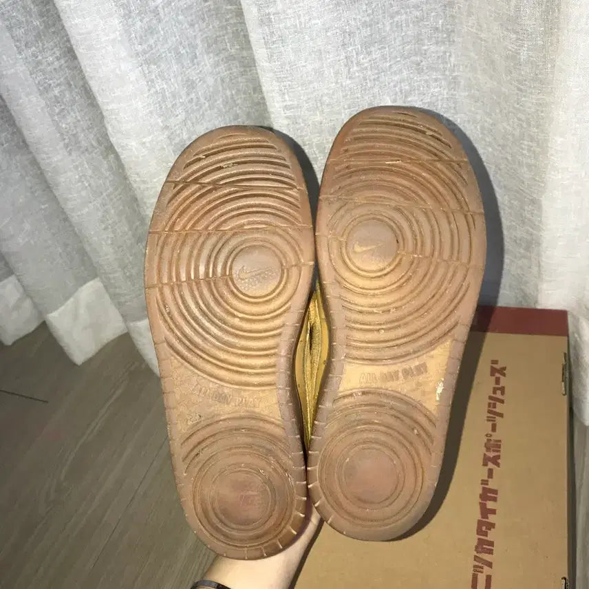 [BUNJANG] Nike Air Force 1 Brown 된장 Edition Shoes / 나이키 에어포스 브라운 된장포스 235