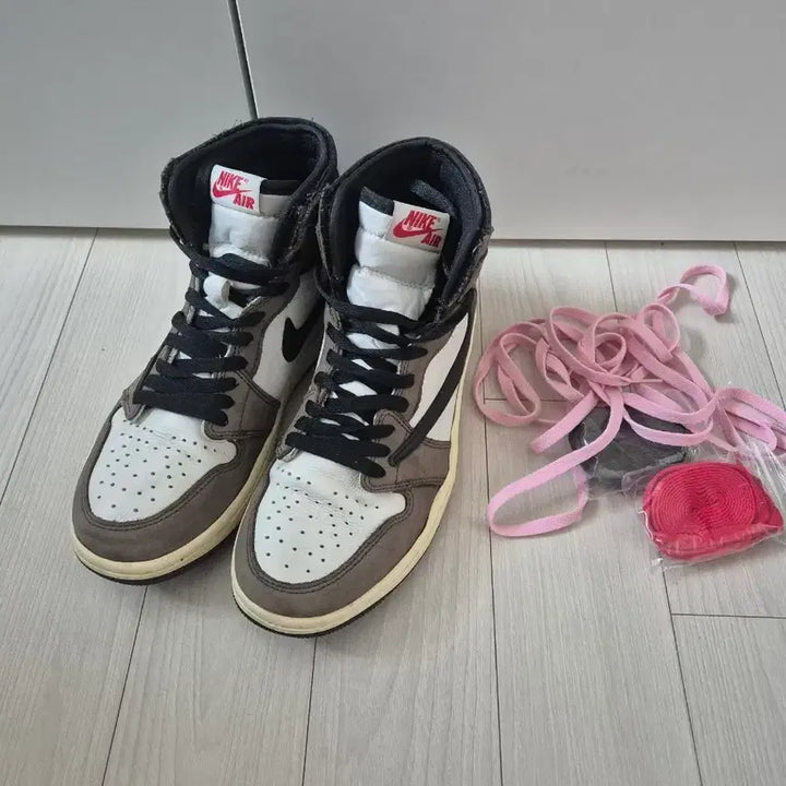 [BUNJANG] Nike x Travis Scott Jordan High OG / [255] 나이키 스캇 조던 하이 og