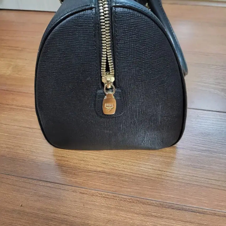[BUNJANG] MCM 블랙 토트백 숄더백 가방 / MCM 블랙 토트백 숄더백 가방