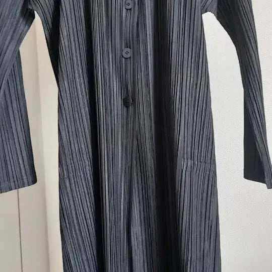 [BUNJANG] Pleats Please Black Long Cardigan / 플리츠플리즈 블랙 롱가디건