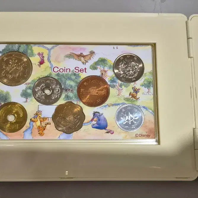 [BUNJANG] Disney Winnie the Pooh 80th Anniversary Commemorative Silver Coin Set / 디즈니 곰돌이 푸 80주년 기념 민트세트 화폐 은화 실버바