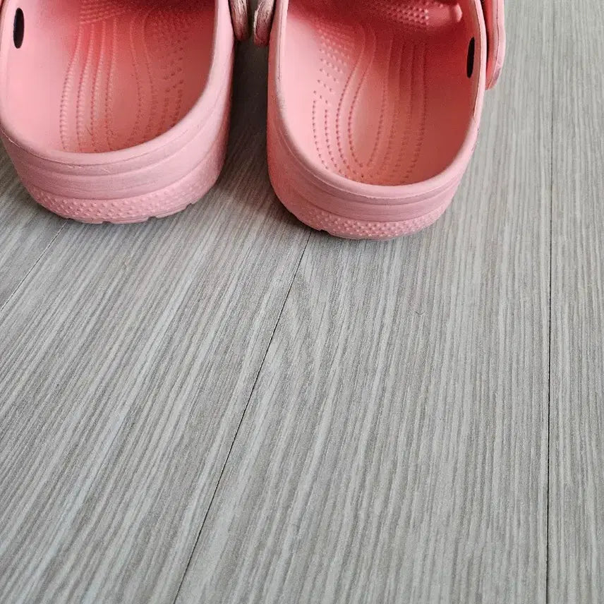 [BUNJANG] Crocs W7 Pink Sandals / 크록스 샌들 W7