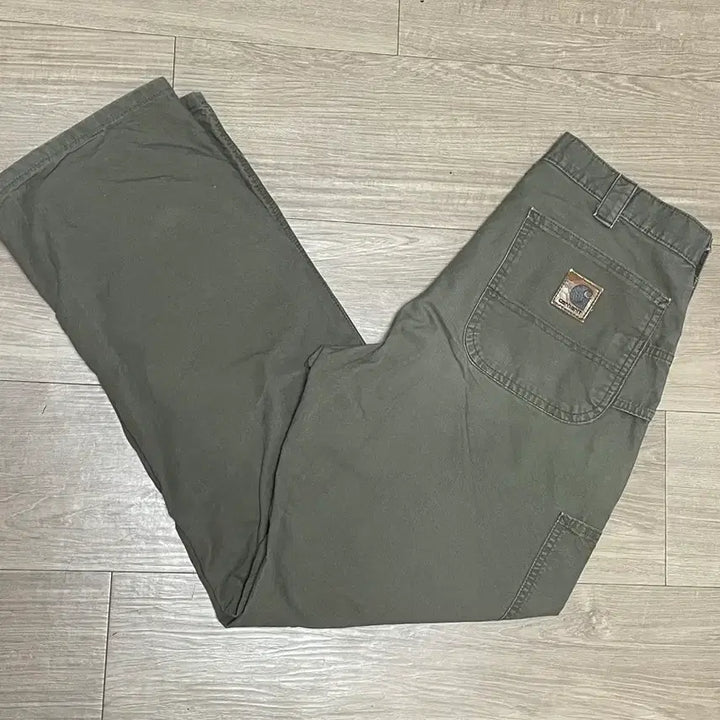 [SOLD OUT] 칼하트 카펜터 워크팬츠 B151 LBR 33X32