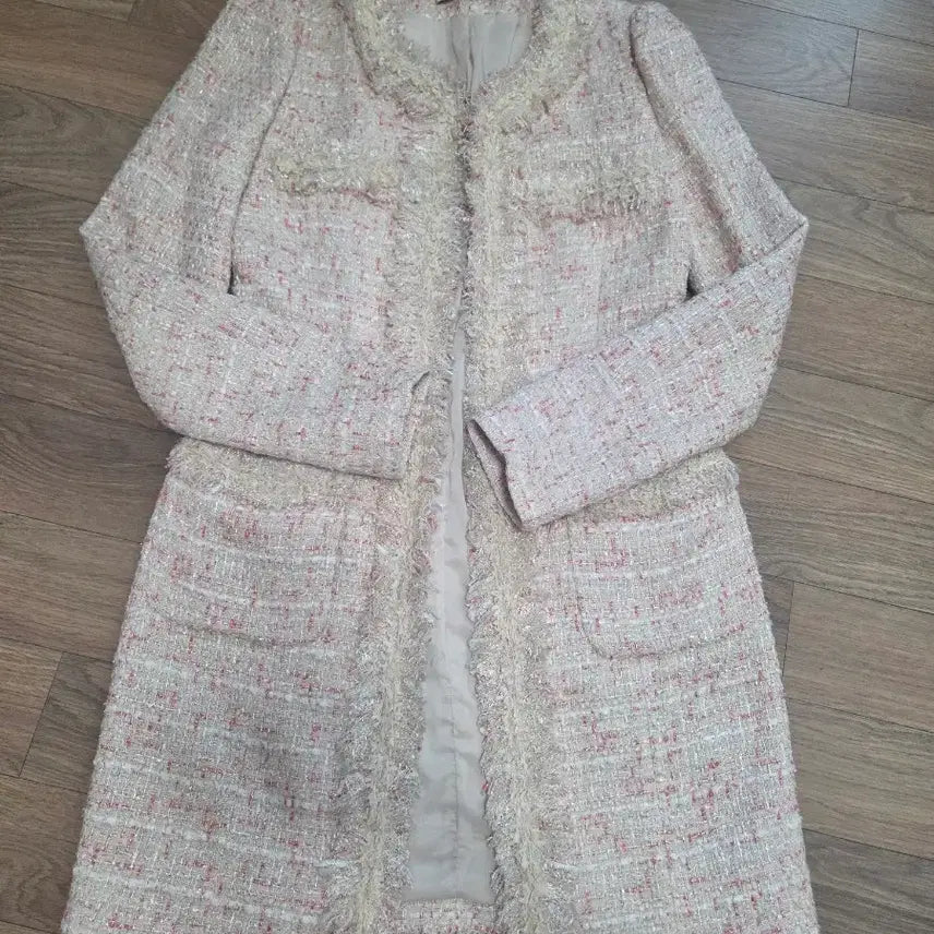 [BUNJANG] JIGOTT Tweed Long Jacket / 지고트(JIGOTT) 화사한 펄감있는 롱트위드자켓 55